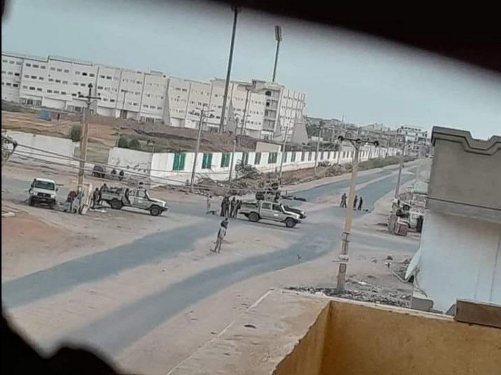 Véhicules des Forces de Soutien Rapides dans Khartoum filmés par des habitant-e-s (source : réseaux sociaux)